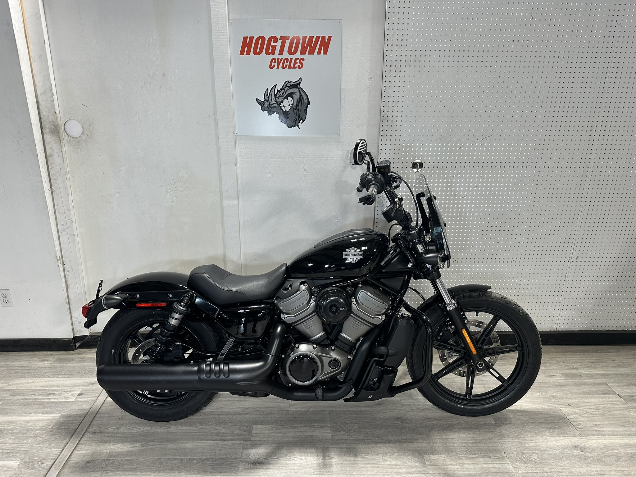 HARLEY DAVIDSON NIGHTSTER RH975 ABS FOR SALE