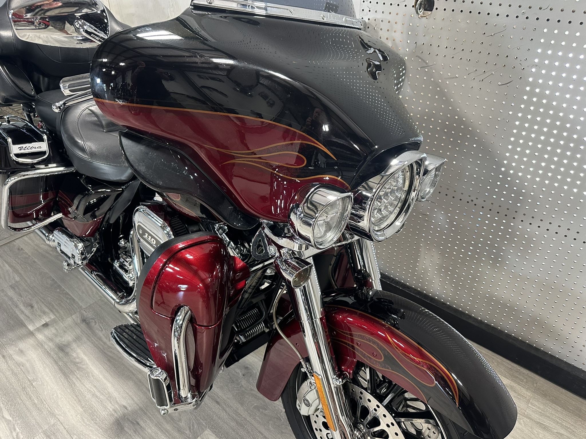 HARLEY DAVIDSON CVO ULTRA CLASSIC FOR SALE ONTARIO