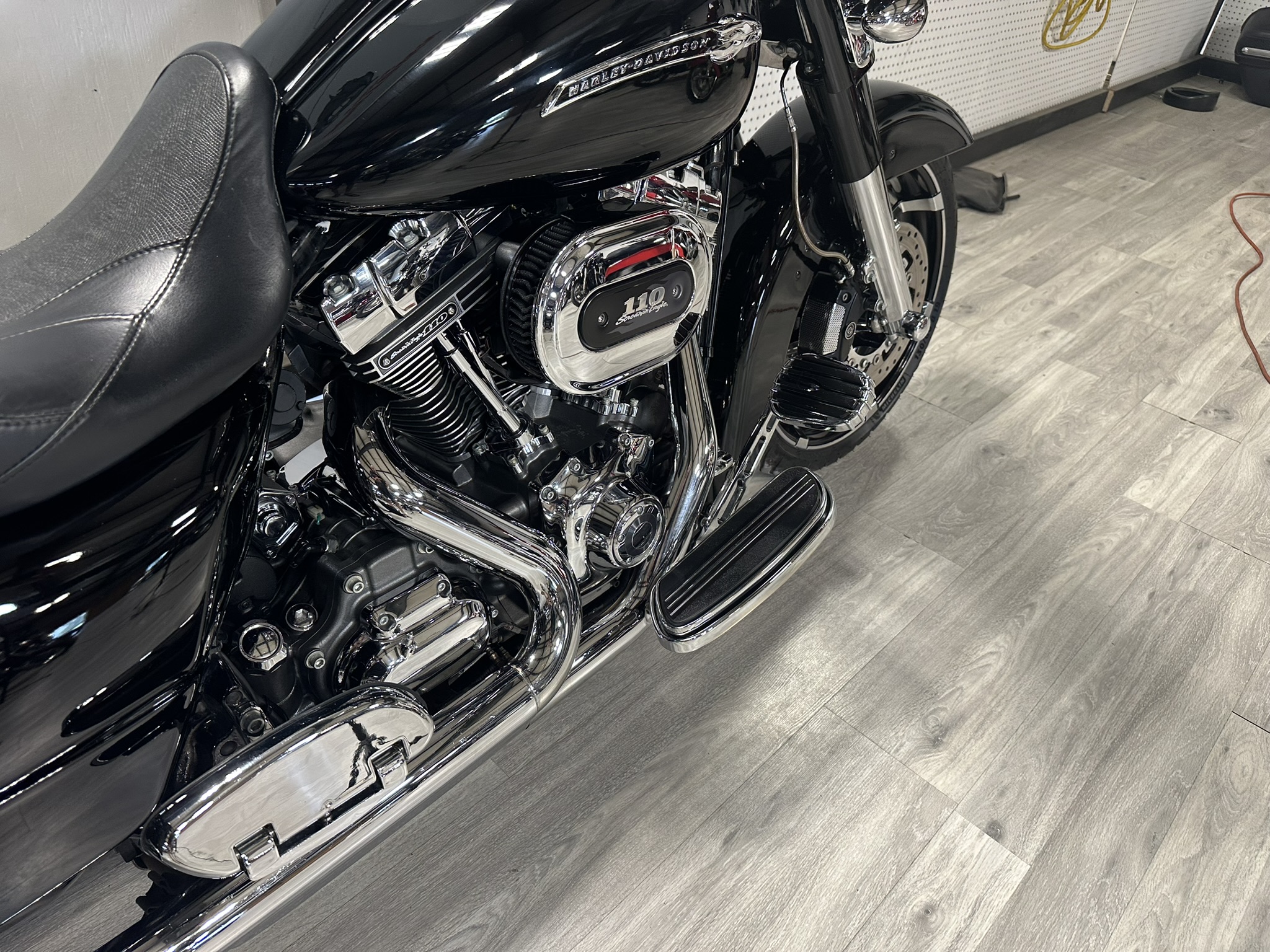 HARLEY DAVIDSON CVO STREET GLIDE FOR SALE ONTARIO