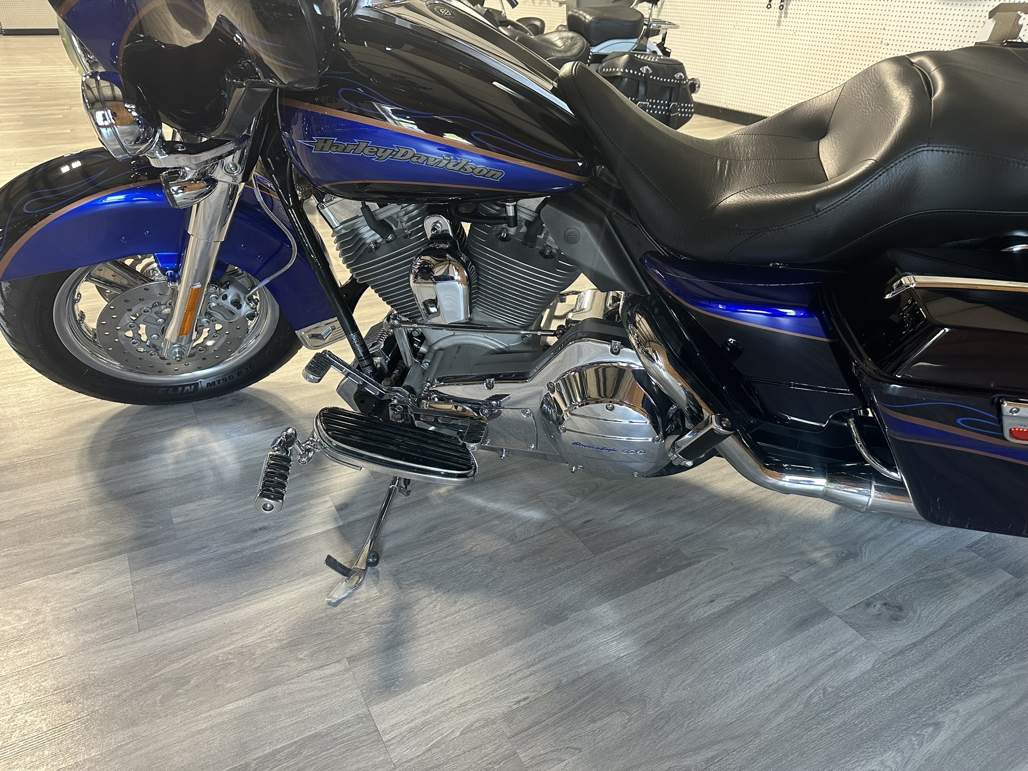 HARLEY DAVIDSON CVO CLASSIC FOR SALE ONTARIO