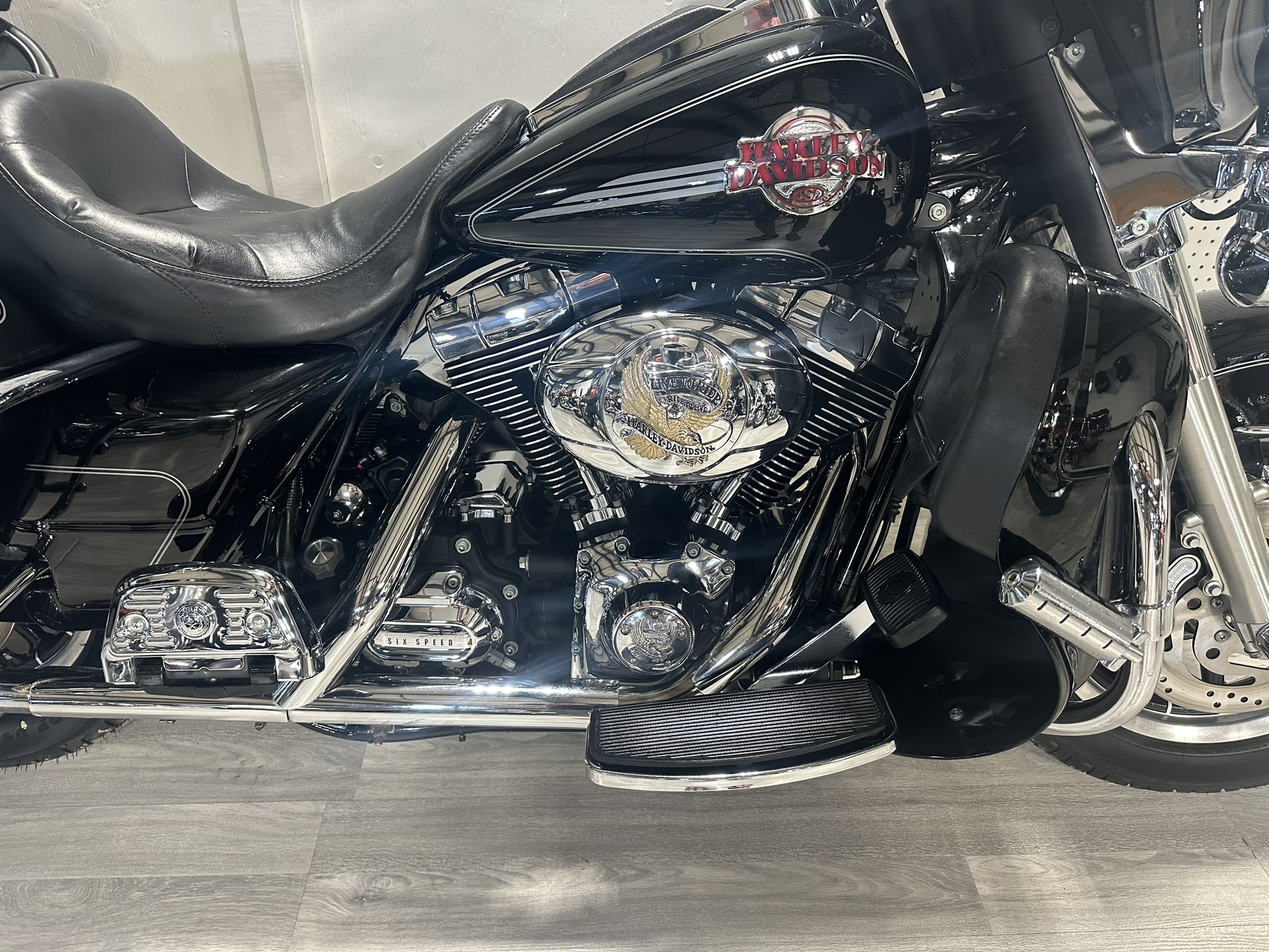 HARLEY DAVIDSON ULTRA CLASSIC FOR SALE ONTARIO