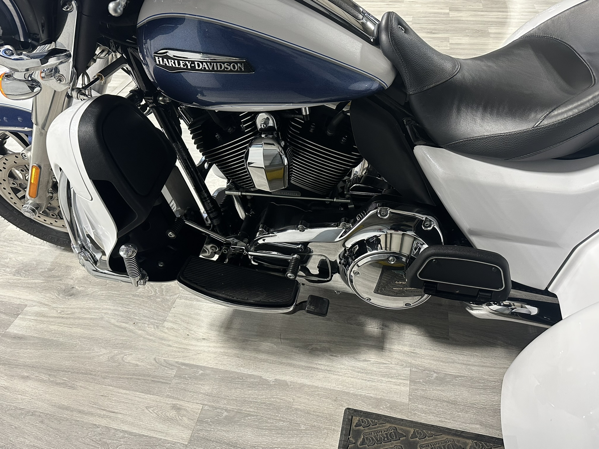 HARLEY DAVIDSON TRI GLIDE FOR SALE ONTARIO HOGTOWN CYCLES