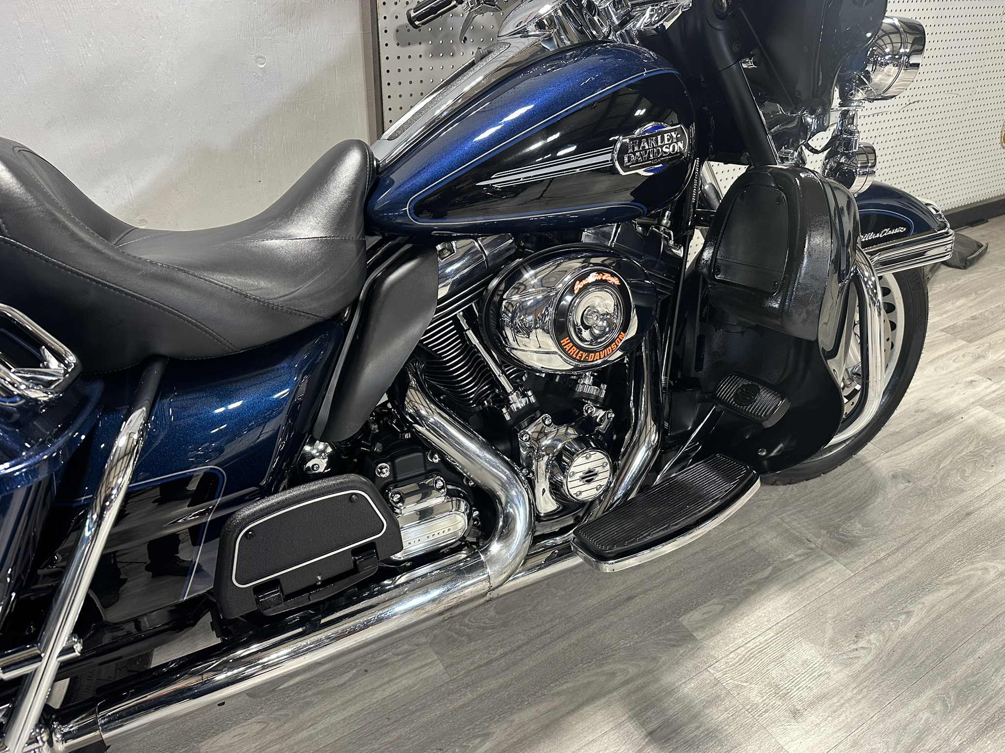 HARLEY DAVIDSON ULTRA CLASSIC FOR SALE ONTARIO HOGTOWN CYCLES