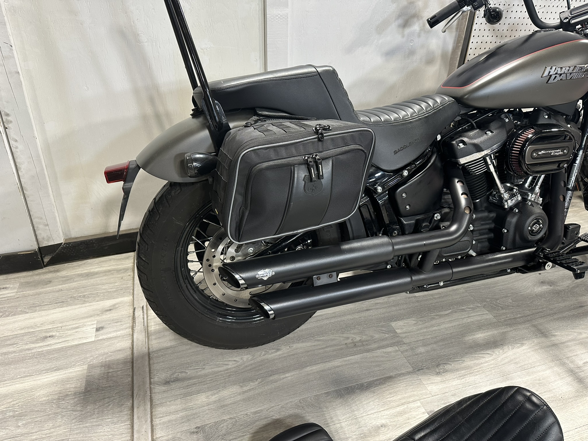 HARLEY DAVIDSON STREET BOB FOR SALE ONTARIO