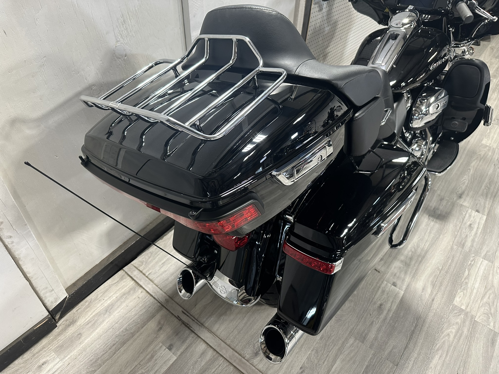 HARLEY DAVIDSON ULTRA LIMITED FOR SALE ONTARIO HOGTOWN CYCLES
