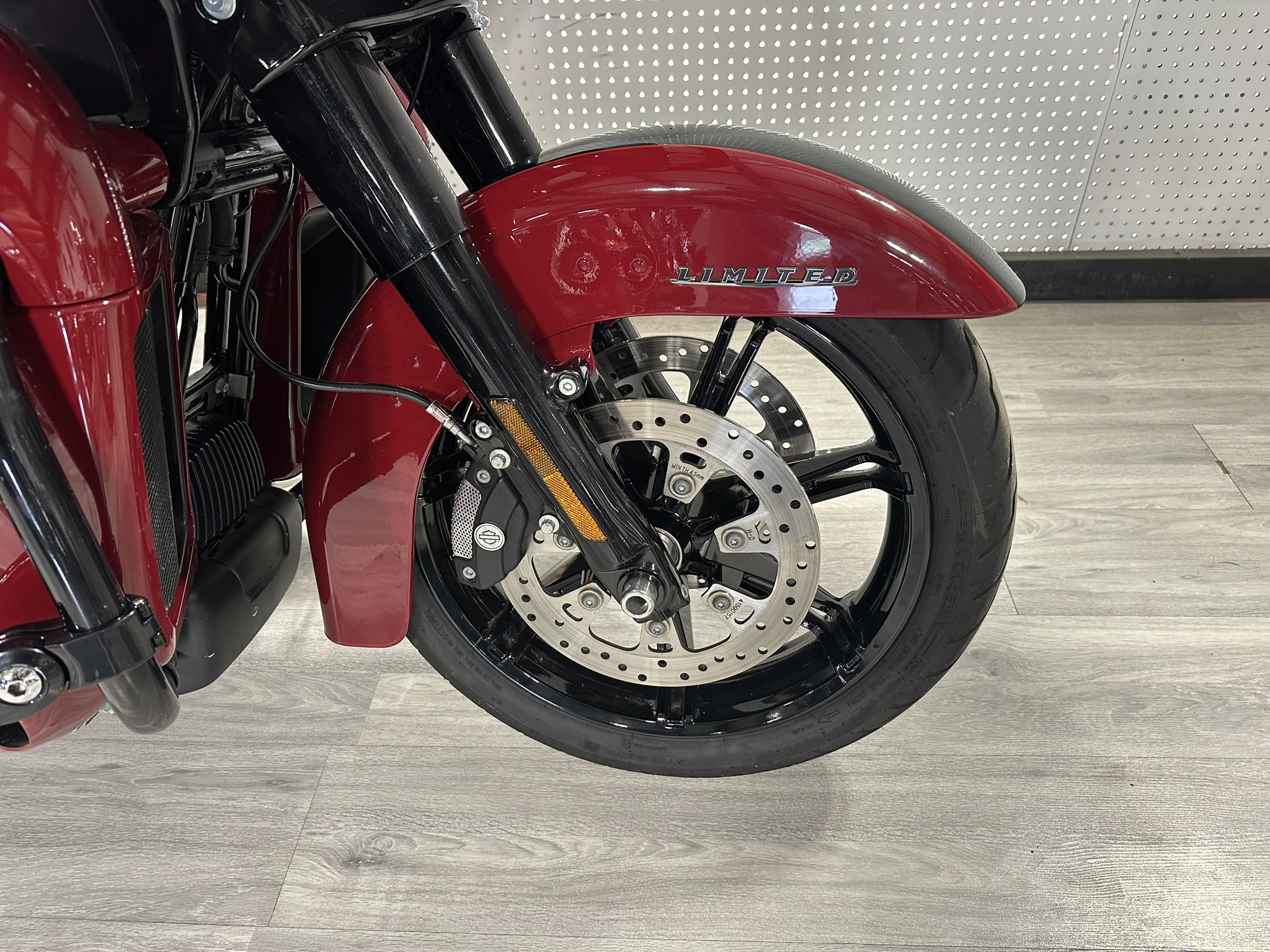 HARLEY DAVIDSON ROAD GLIDE LIMITED FOR SALE HOGTOWN CYCLES