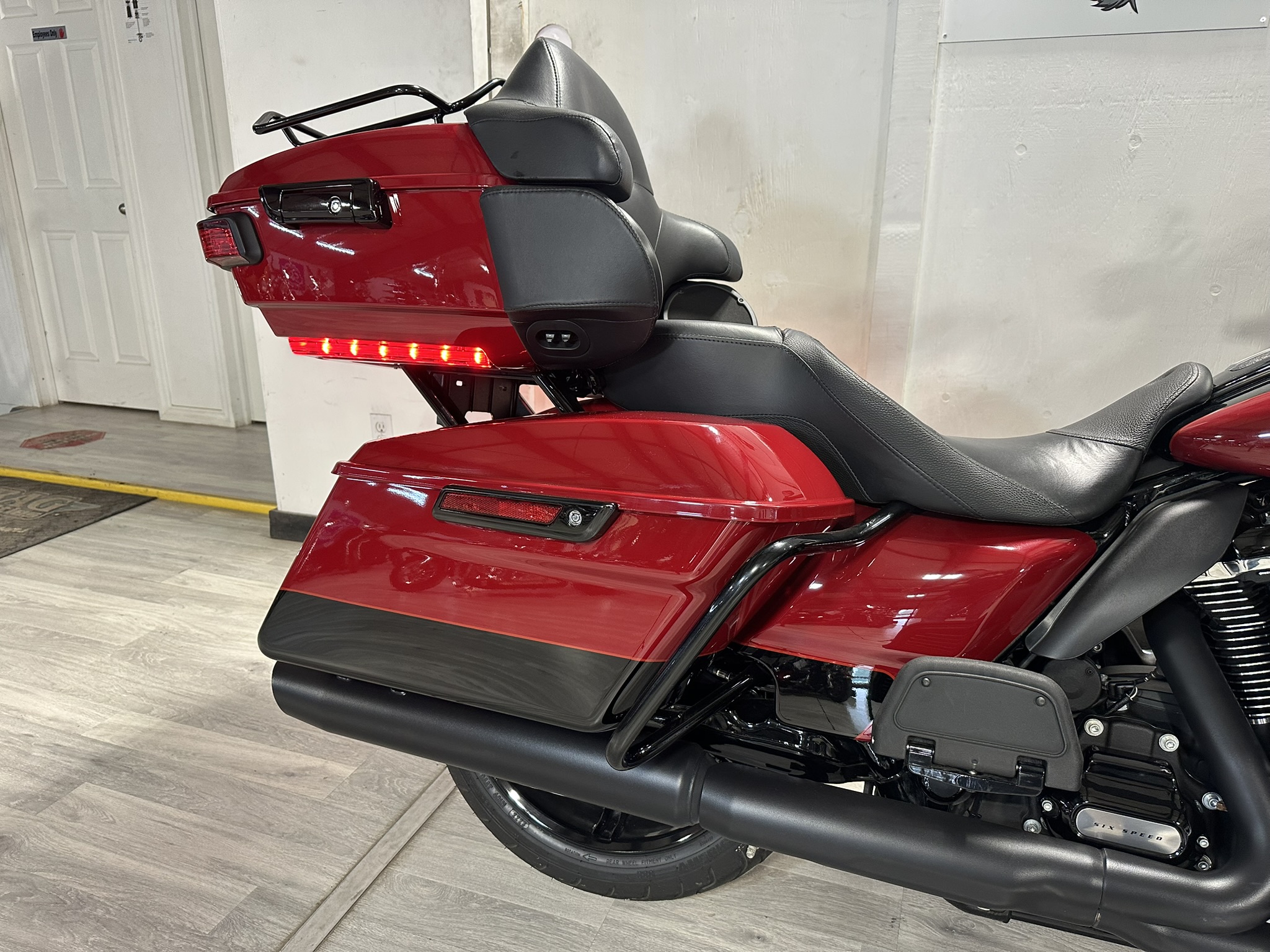 HARLEY DAVIDSON ROAD GLIDE LIMITED FOR SALE HOGTOWN CYCLES
