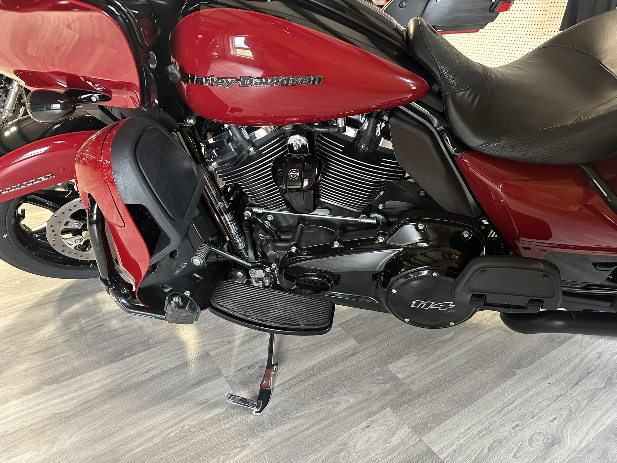 HARLEY DAVIDSON ROAD GLIDE LIMITED FOR SALE HOGTOWN CYCLES